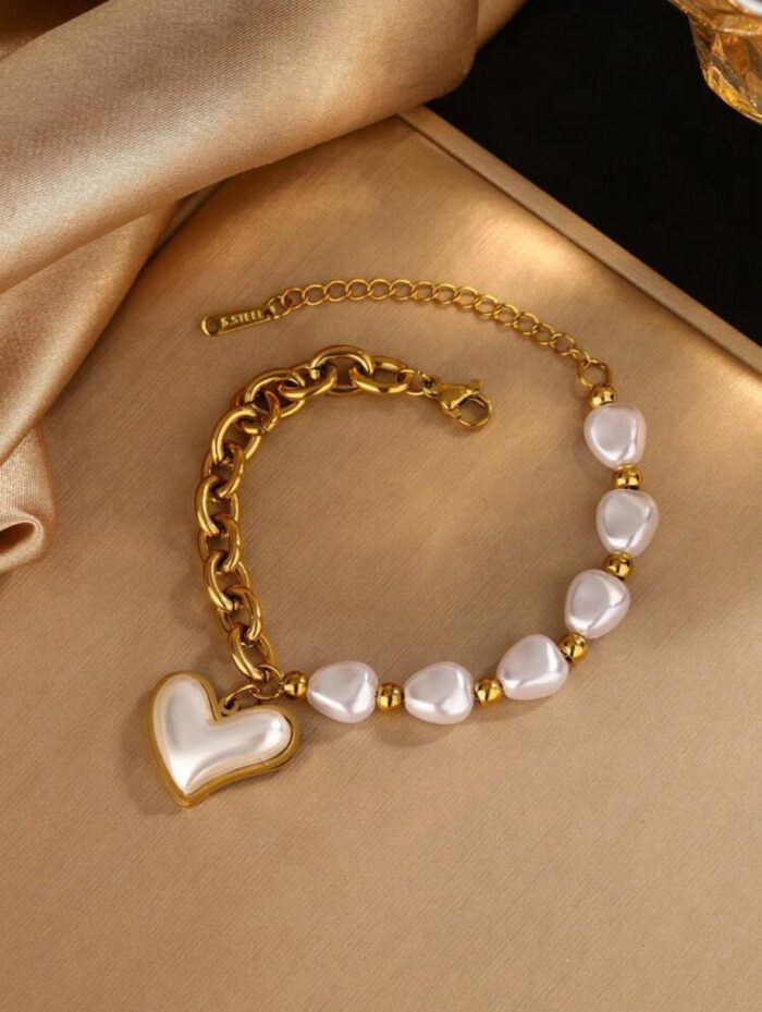 Romantic Heart Shaped Pendant & Bracelet - Image 7