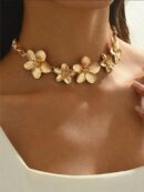 3D Flower Decor Charm Necklace