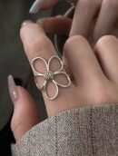 Minimal Flower Handmade Ring