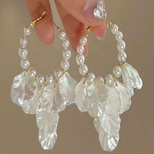 Pearl Acrylic Shell Earring