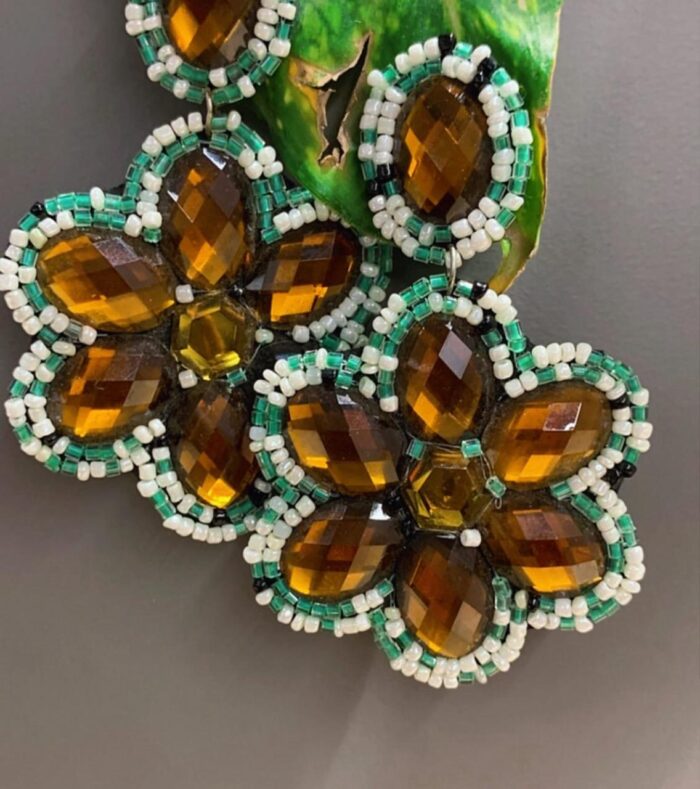 Earthy elegance meets handcrafted charm