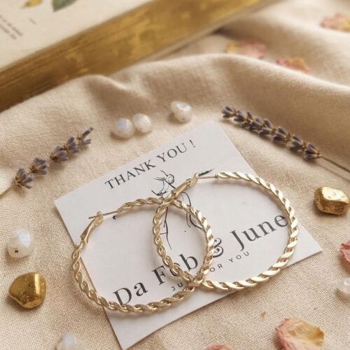 Forever Classic Hoop