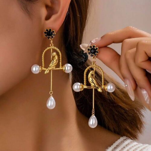 Elegant Pearl Bird Cage Dangle Earring